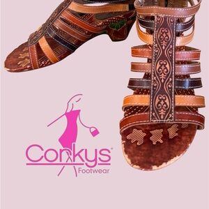 NWOT Elite by Corkys Brown and Tan Multi-Strap Zipper Leather Sandal